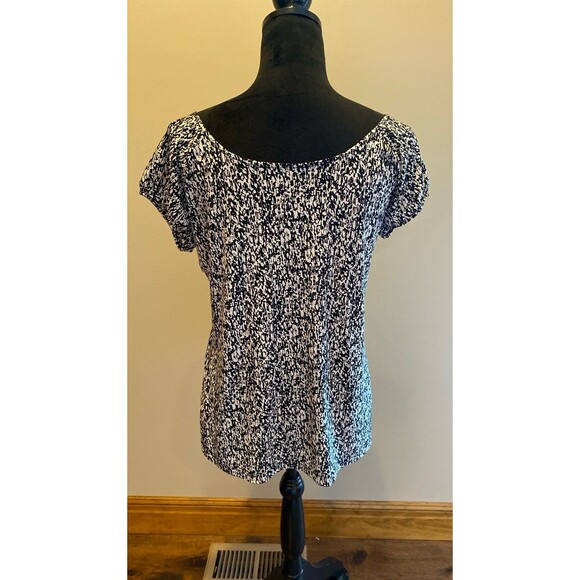 Off Shoulder or on Blouse Sz Large Black & White Pattern Fitted Waist + Stretch - Picture 5 of 9